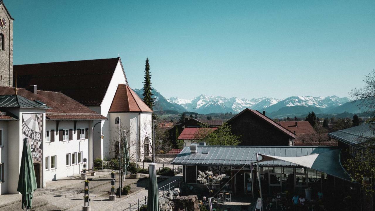 Der Loewe Hotel Бургберг Екстериор снимка
